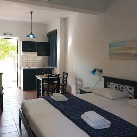 Carina Apartament *