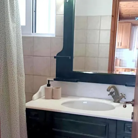 Carina Apartament Kounopetra